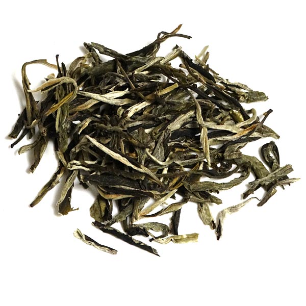 Pine Needles White Tea